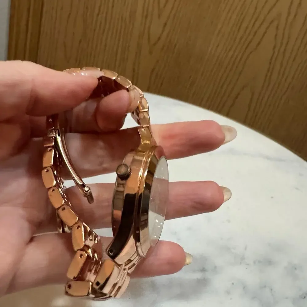 Accutime crystal watch